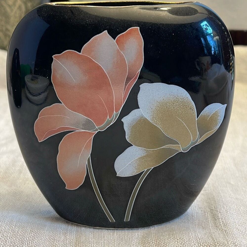 Vintage Oriental black Floral flat vase. White Lotus made in Japan.
